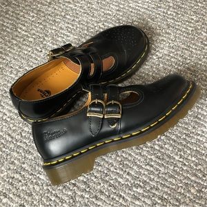 Dr Martens Mary Jane shoes